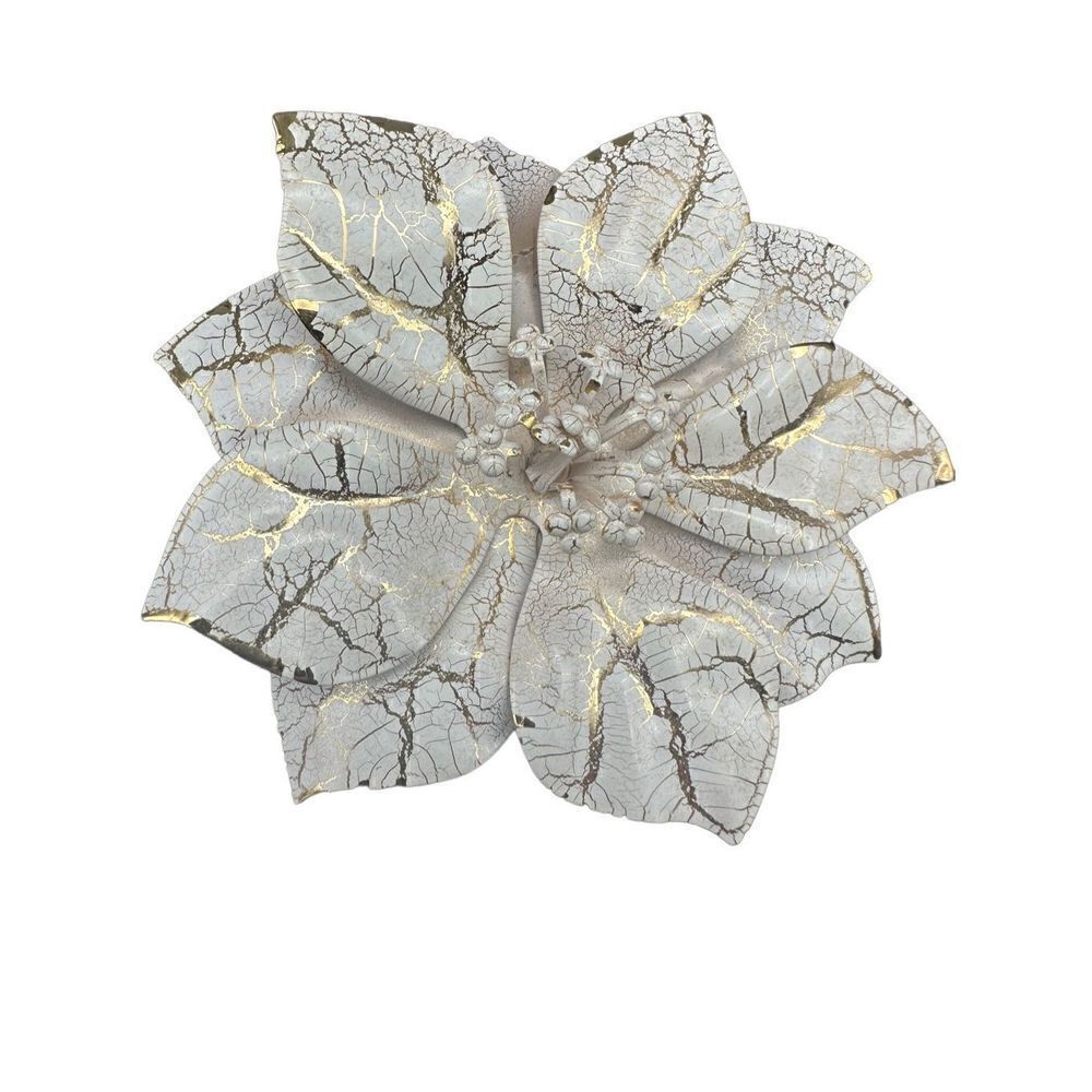 Vintage flower brooch pin white enamel gold tone crackle poinsettia